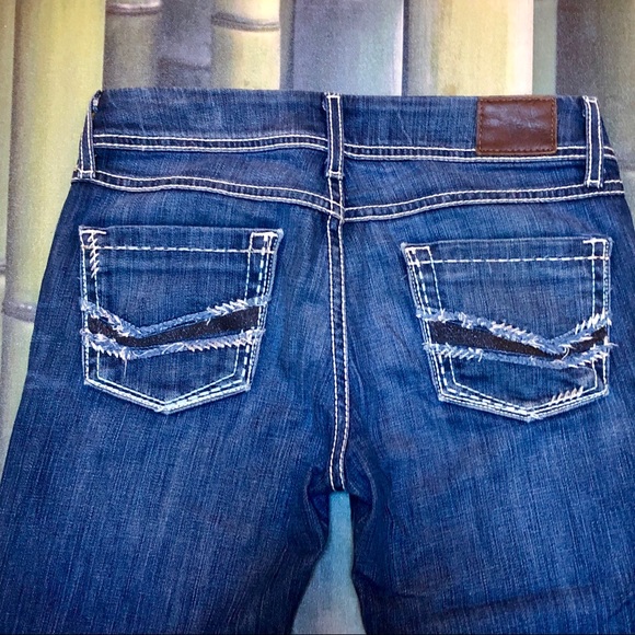 COPY - BKE Addison Cropped Thick Stitch, Raw Hem Size 26 - Picture 4 of 7